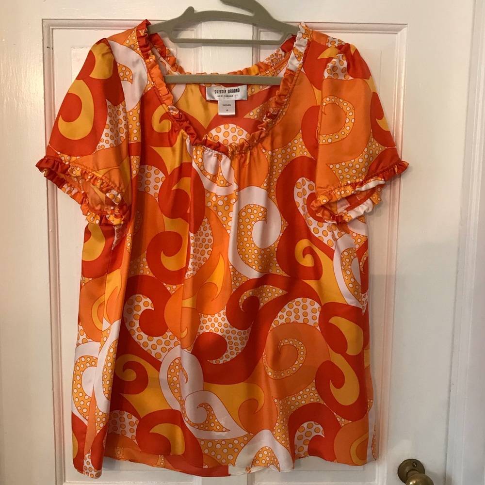 Short sleeved silk blouse in size 12